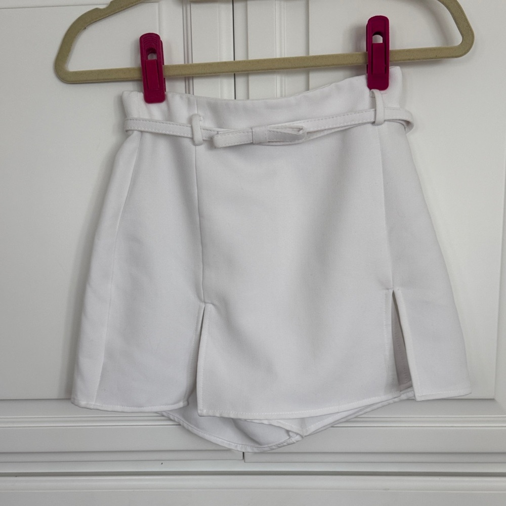 Zara White Women's Skort
